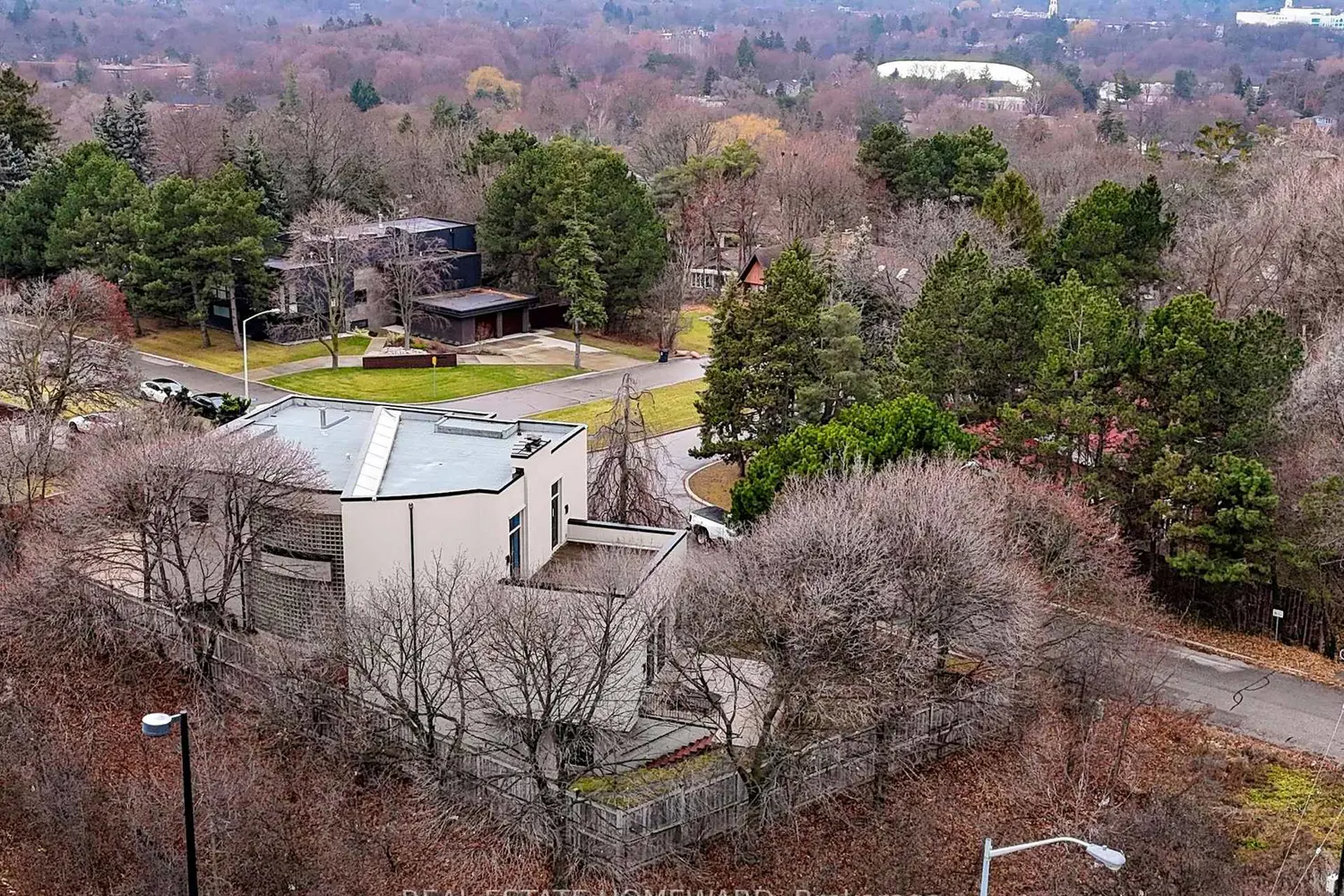 Additional image 16 of 128 Laurentide Drive