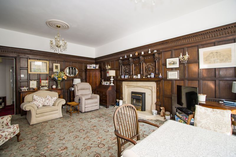 2 bed flat for saleMarine Parade, Penarth CF64 photo 3