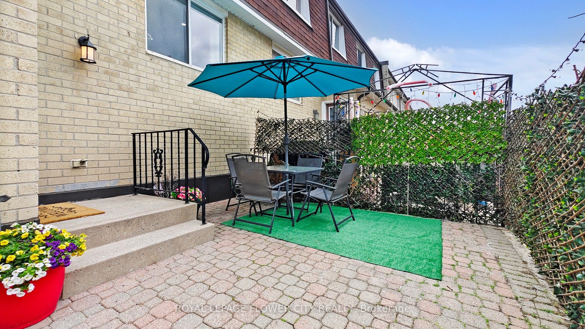 Additional image 3 of 141-2170 Bromsgrove Road, Mississauga, ON, L5J 4J2