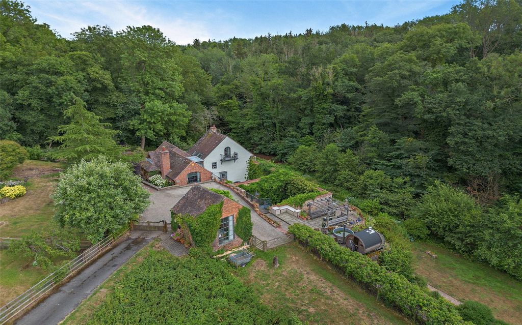 4 bed detached house for saleEardington, Bridgnorth, Shropshire WV16