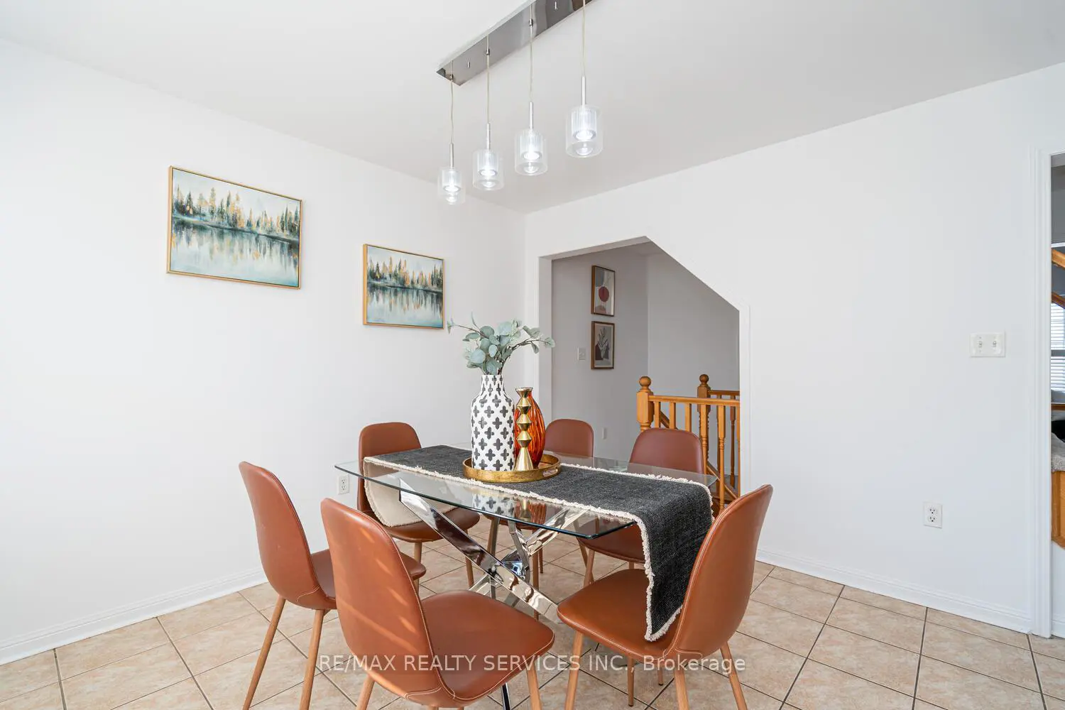 Additional image 10 of 67 Decker Hollow Circle