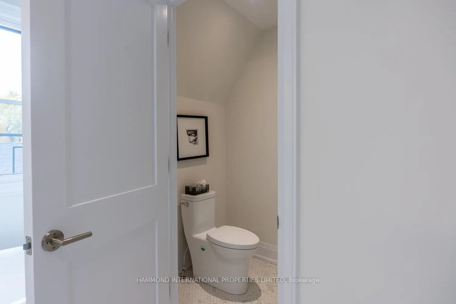 Additional image 17 of 1173 Avenue Road