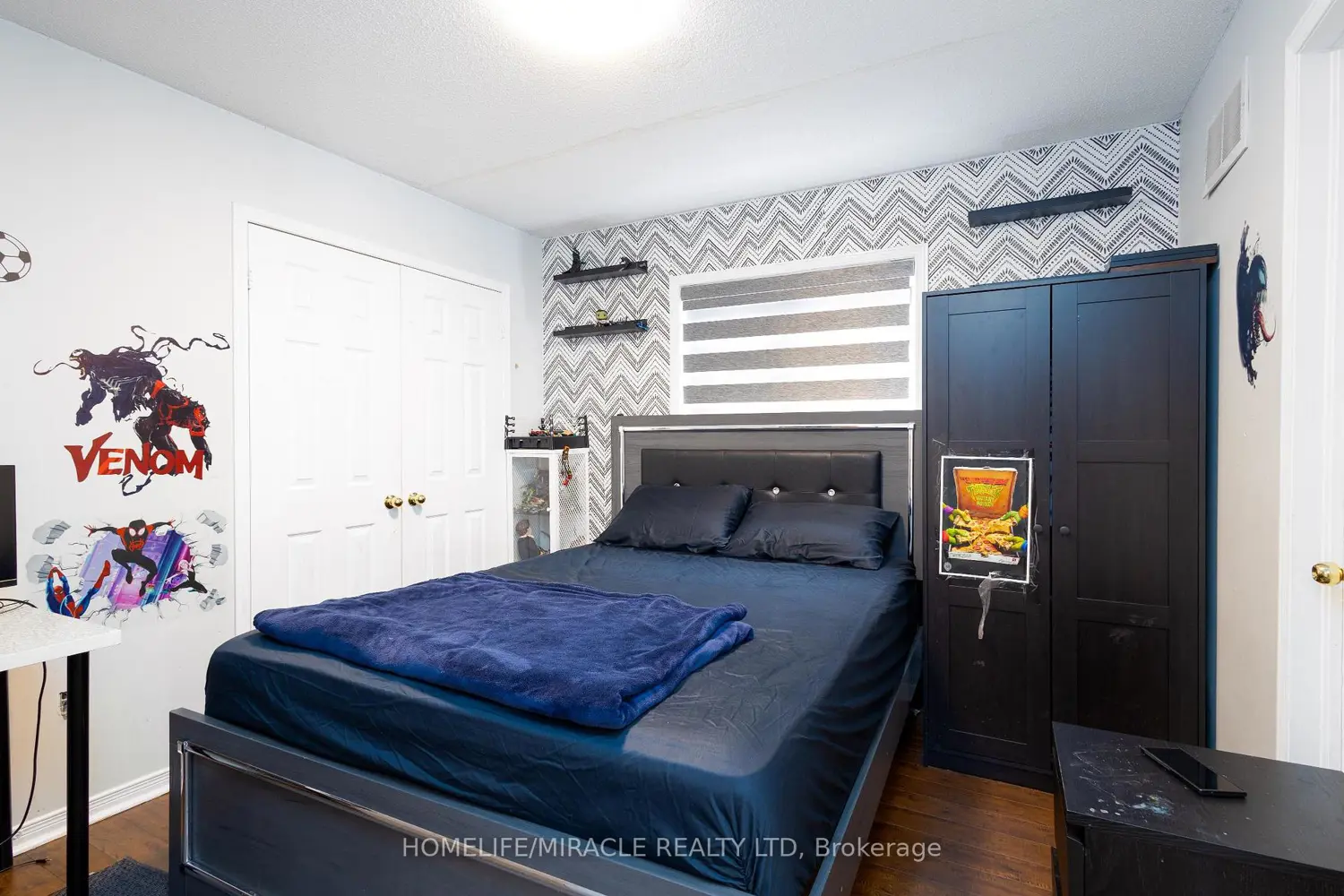 Additional image 11 of 12 Homeview Road