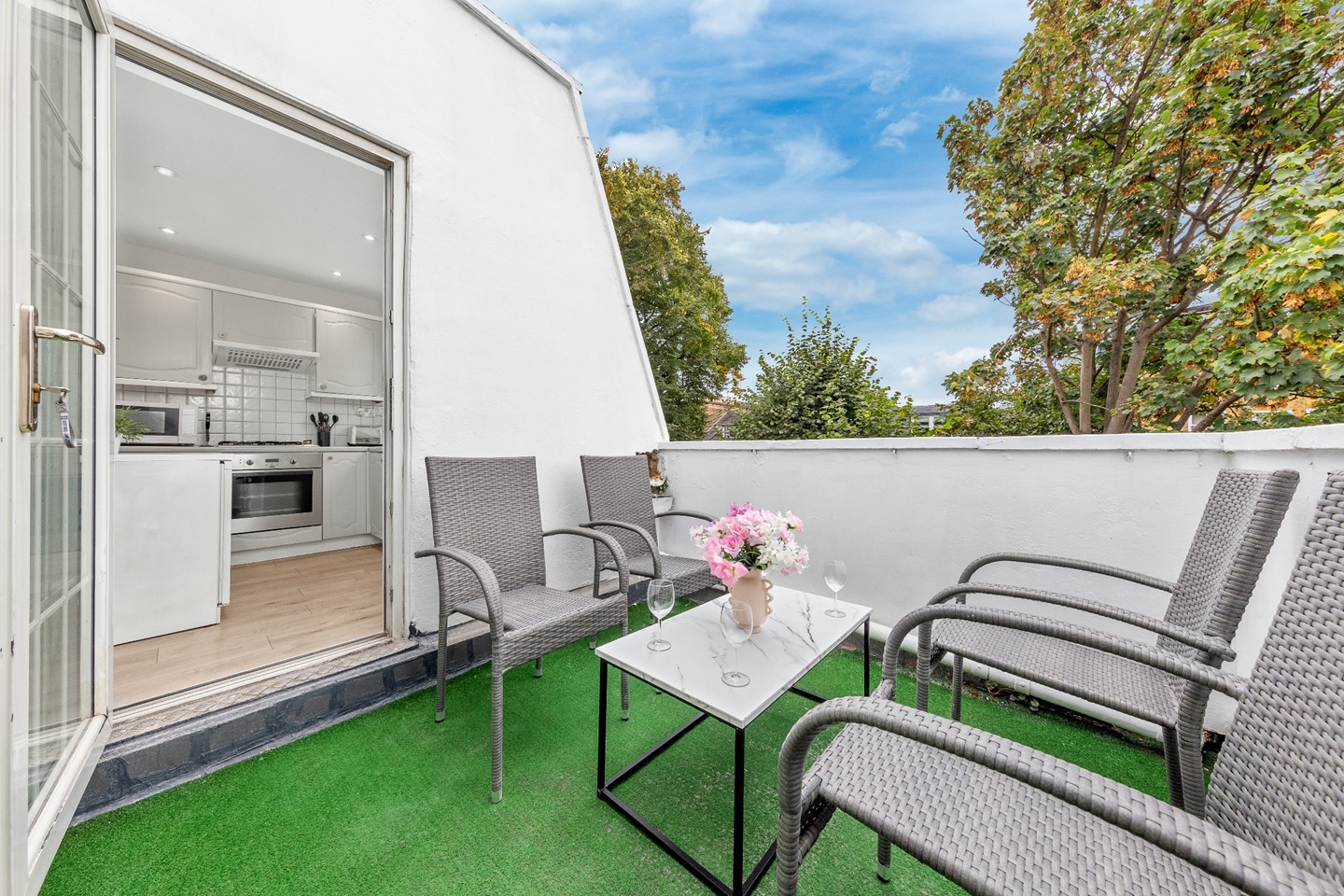 Additional image 11 of 2 Bed Flat, Holland Road, W14, N1 7GU