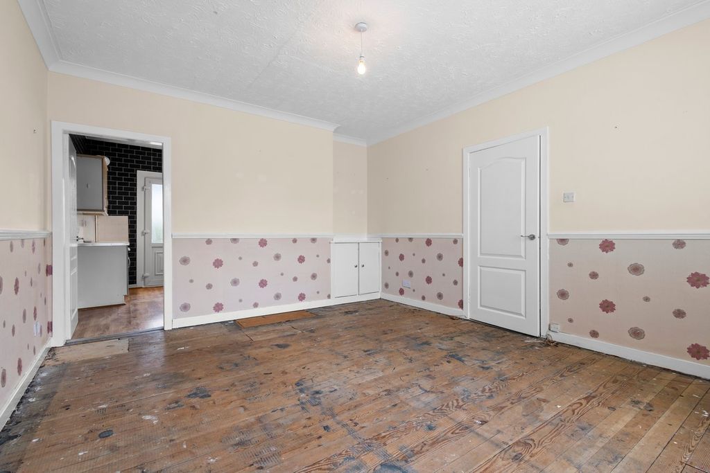 Additional image 5 of 2 bed flat for saleSunnyside Crescent, Mauchline KA5