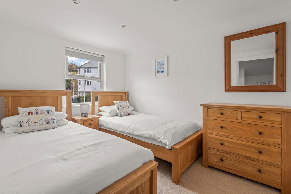 Additional image 8 of 4 bed flat for saleMarket Street, Salcombe TQ8