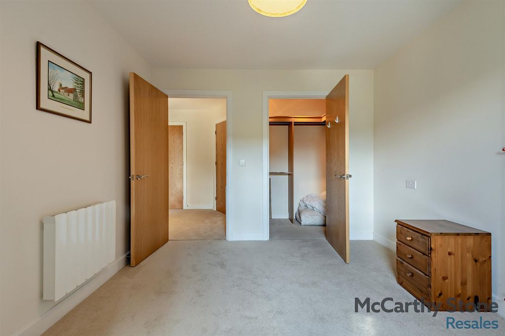 Additional image 6 of 2 bed flat for saleMonument Place, Endless Street, Salisbury SP1