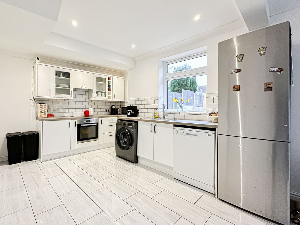 Additional image 7 of 3 bed semi-detached house for saleHesketh Drive, Wirral CH60