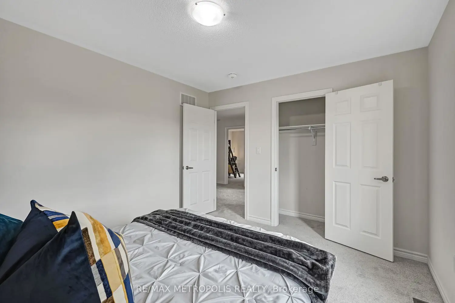 Additional image 8 of 15 Douglas Kemp Crescent