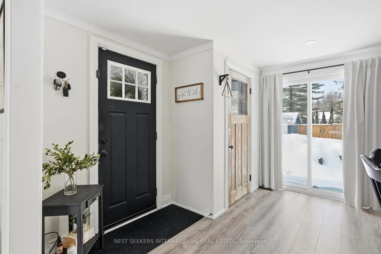 Additional image 10 of 920 Barry Avenue