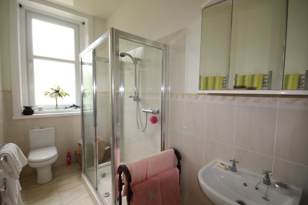 Additional image 11 of 3 bed flat for saleTop Floor, 18 Battery Place, Rothesay PA20