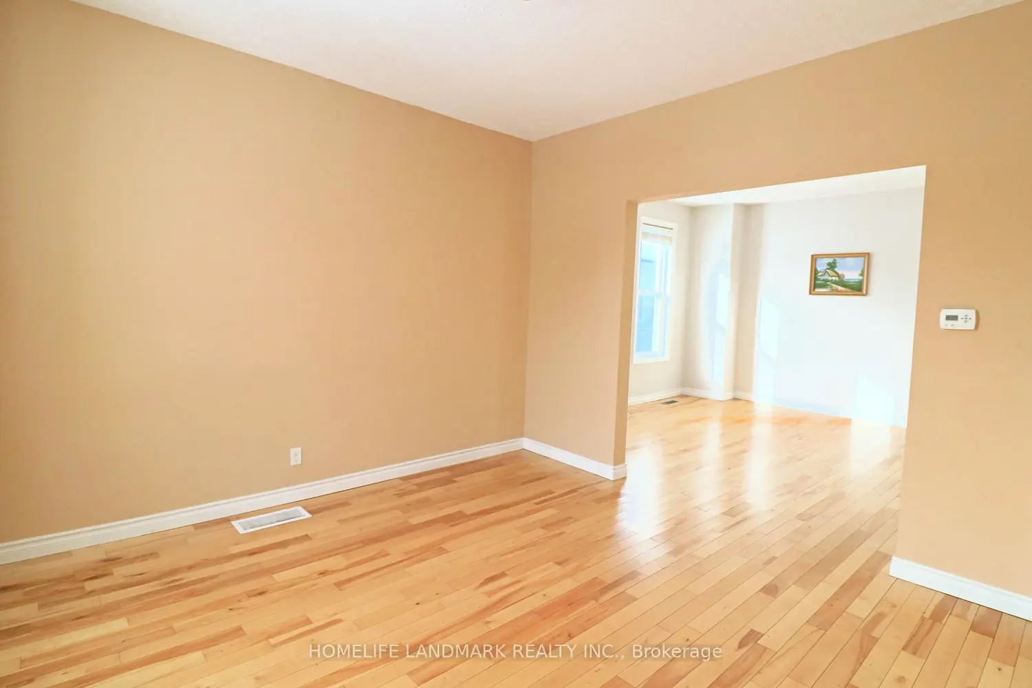 5761 Peer Street photo 4