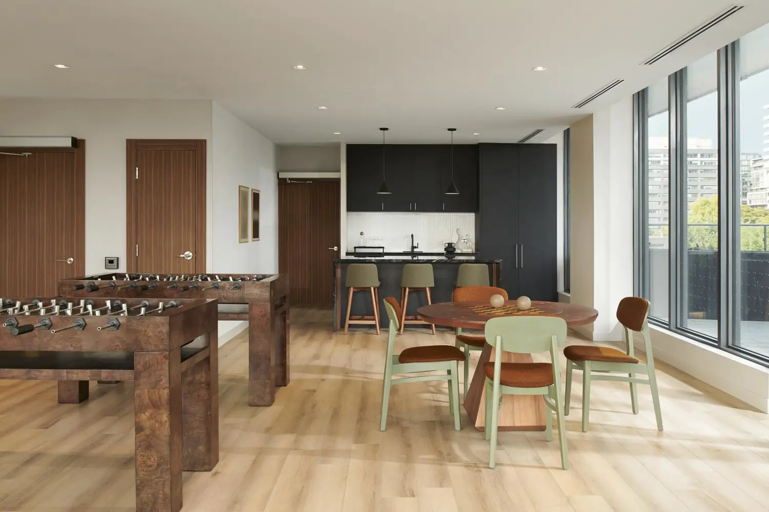 Additional image 8 of 9 Tecumseth Street 816