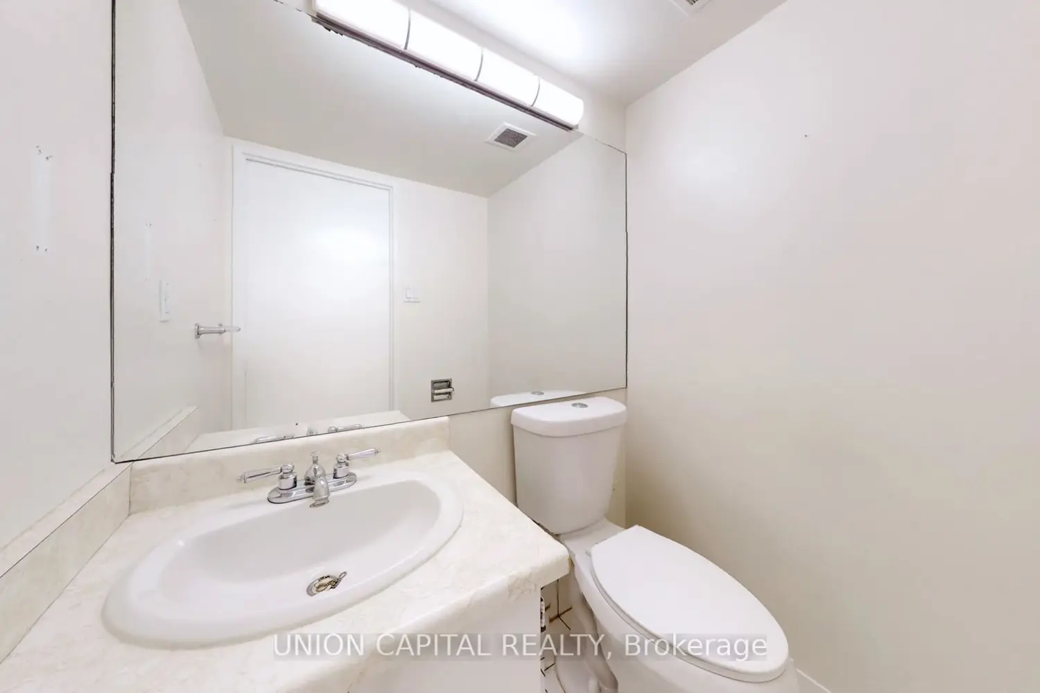 Additional image 10 of 1530 Pickering Parkway 101