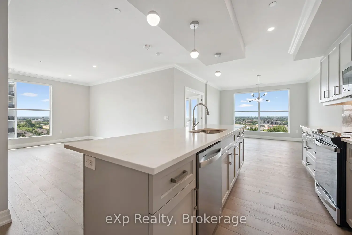 Additional image 9 of 1880 Gordon Street 805