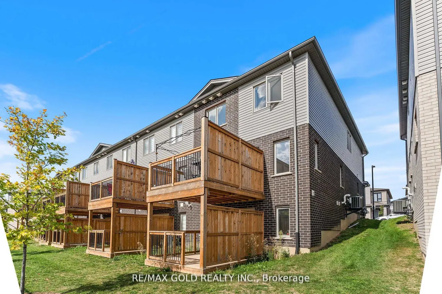 Additional image 17 of 82 Pony Way