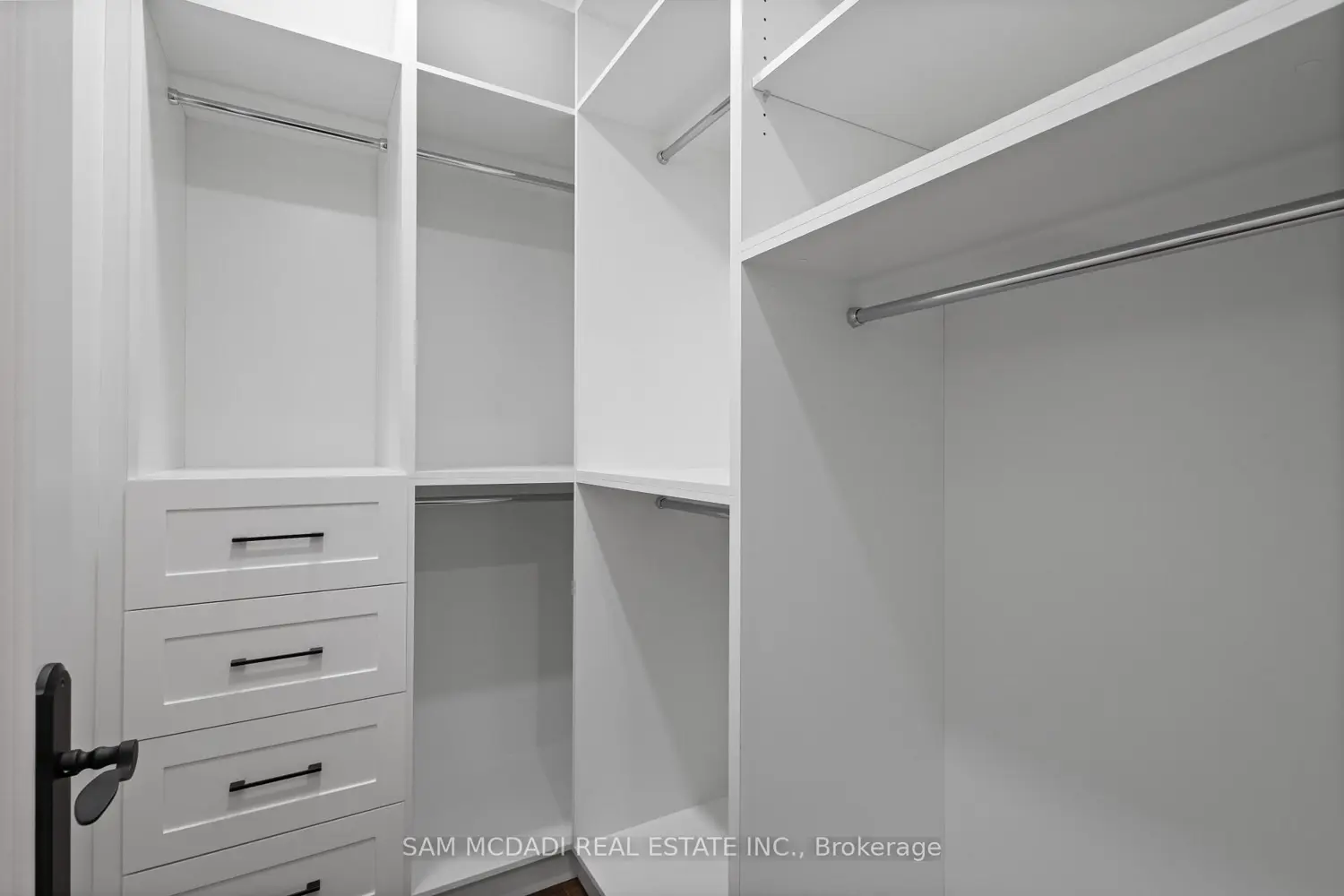 Additional image 12 of 72 Oakes Drive