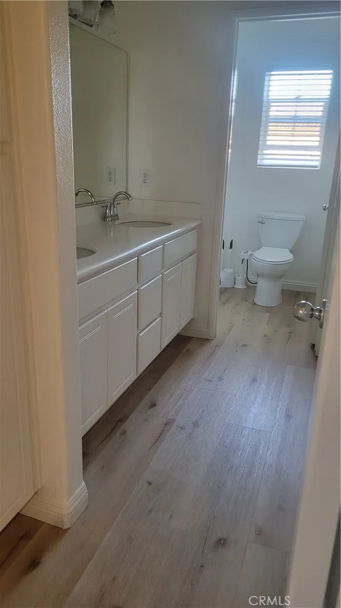 Additional image 28 of 54 Freeland, Irvine, CA 92602