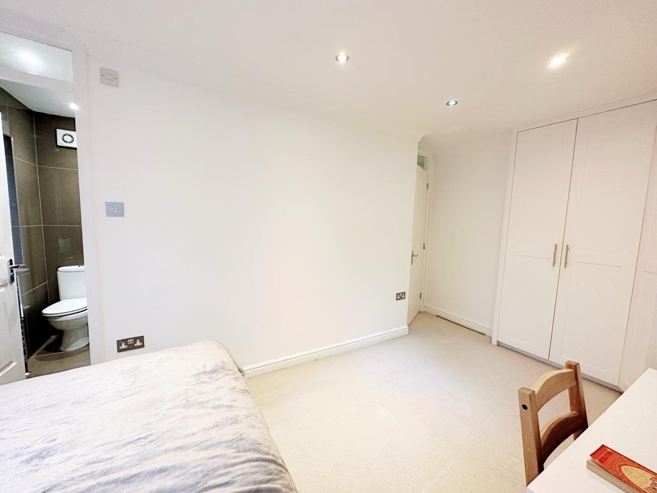 Additional image 5 of Room in a Shared House, Chargrove Close, SE16, N1 7GU