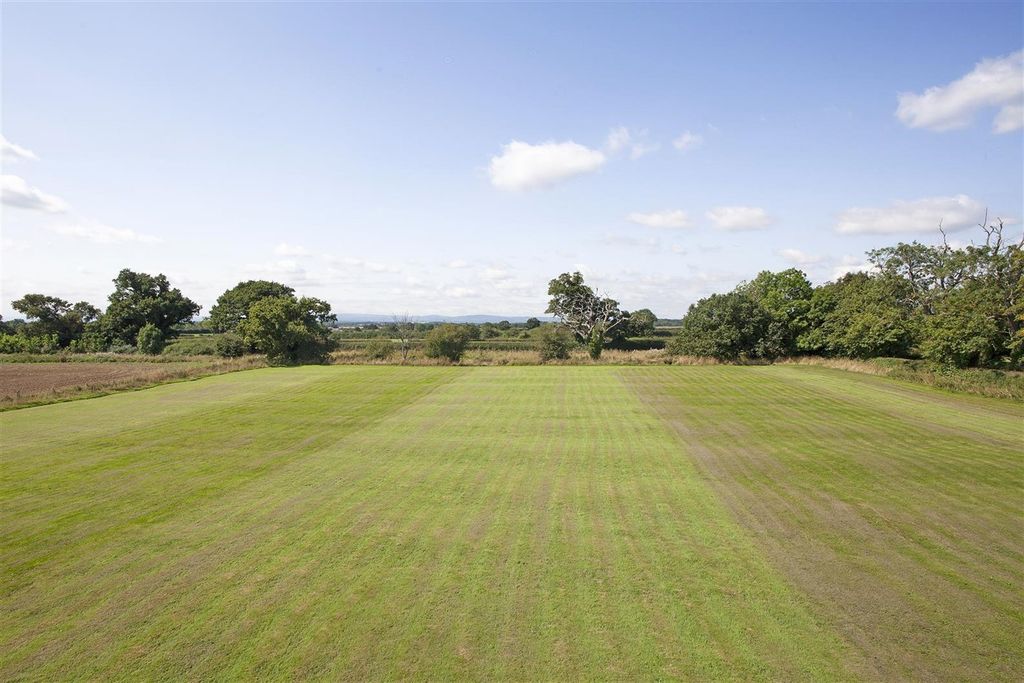 Additional image 68 of 6 bed detached house for saleWhitchurch Road, Milton Green, Chester CH3