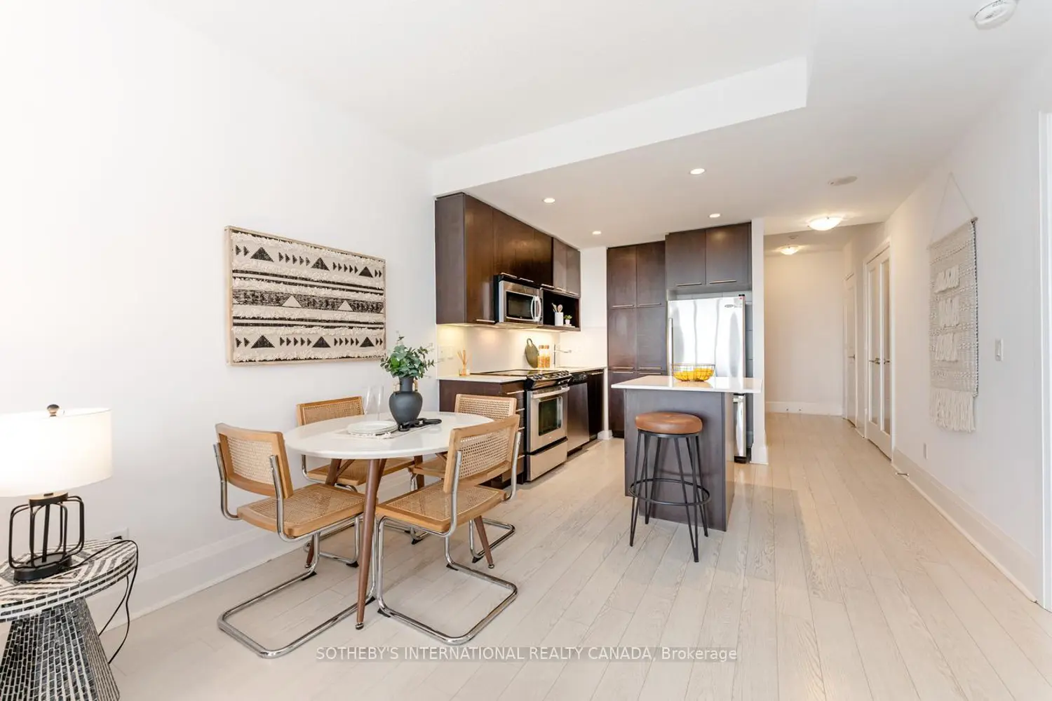 Additional image 7 of 100 Harrison Garden Boulevard 824