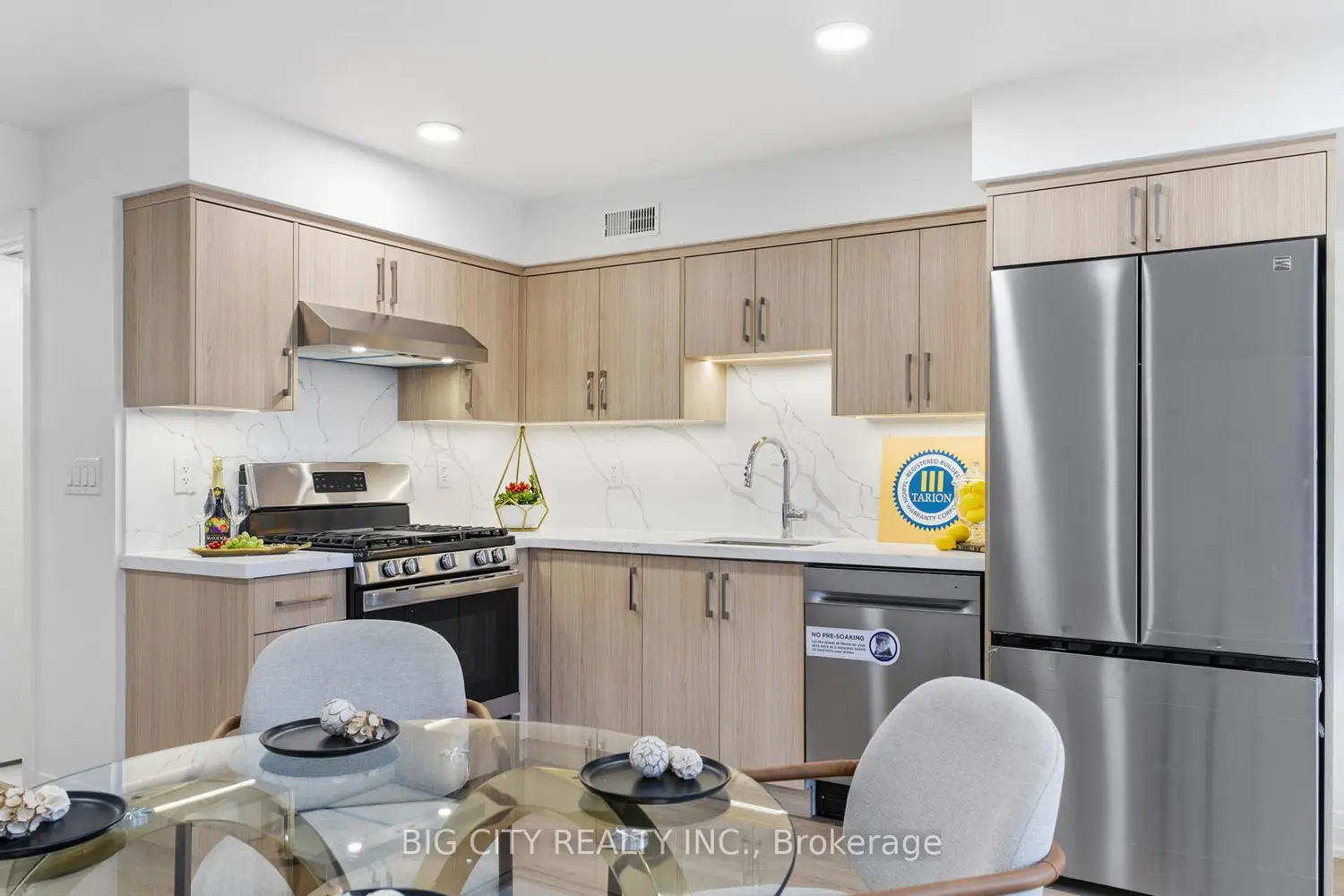 Additional image 3 of 68 Westholme Avenue 2