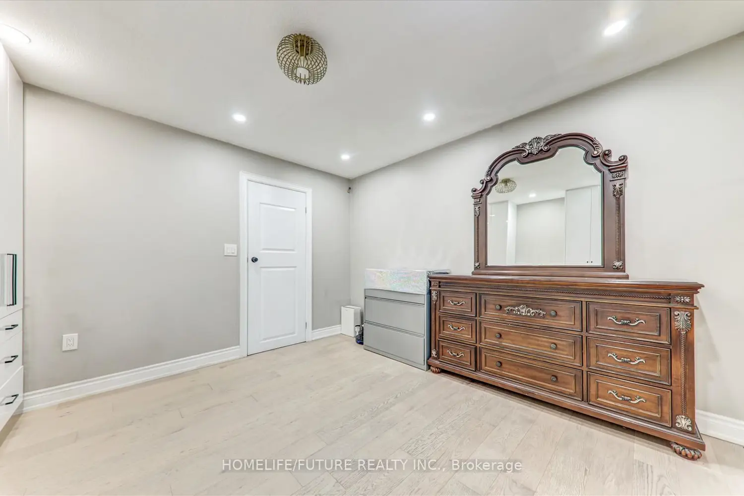 Additional image 11 of 585 Wilson Road