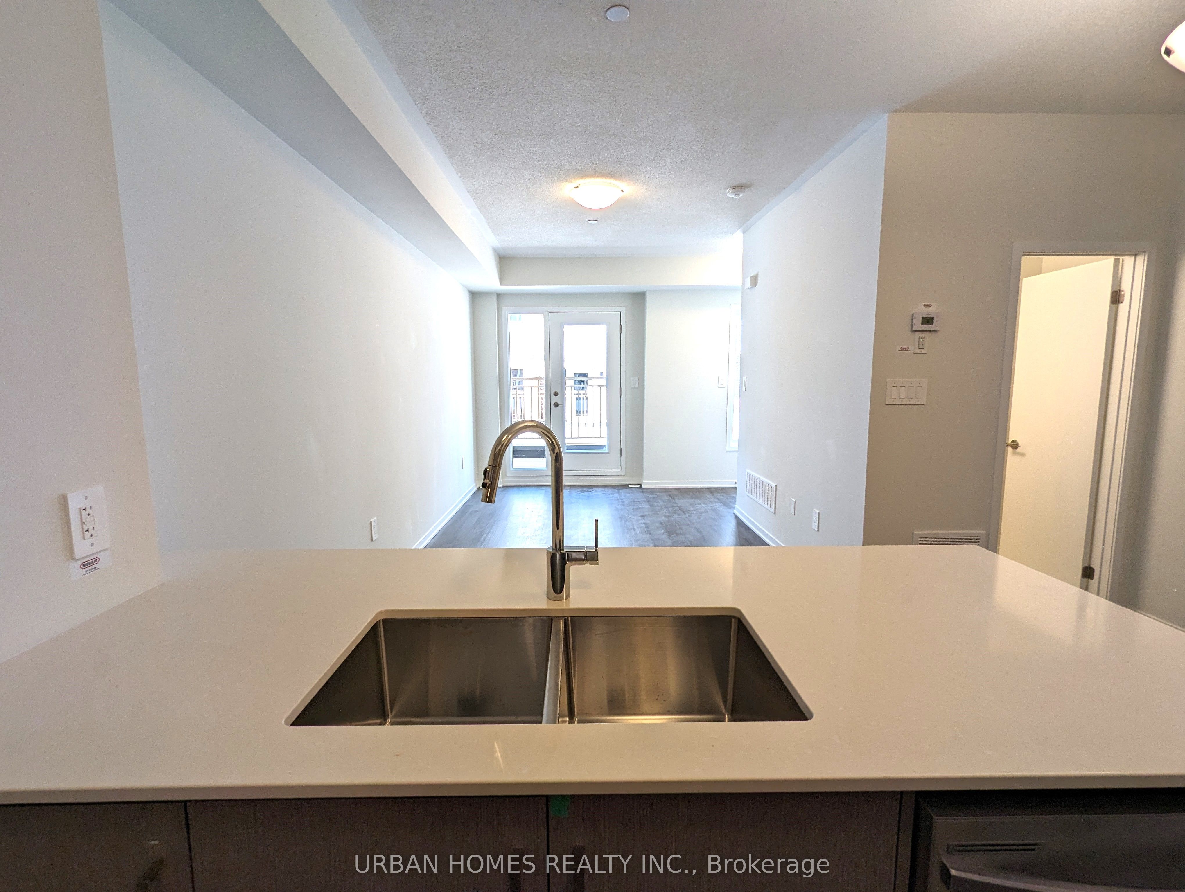 Additional image 6 of 28-21 Honeycrisp Crescent, Vaughan, ON, L4K 0N6