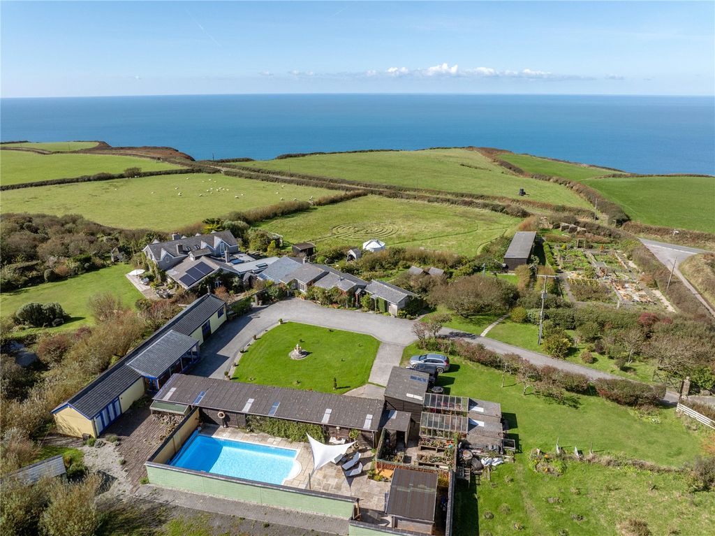 8 bed detached house for saleHartland, Bideford, Devon EX39