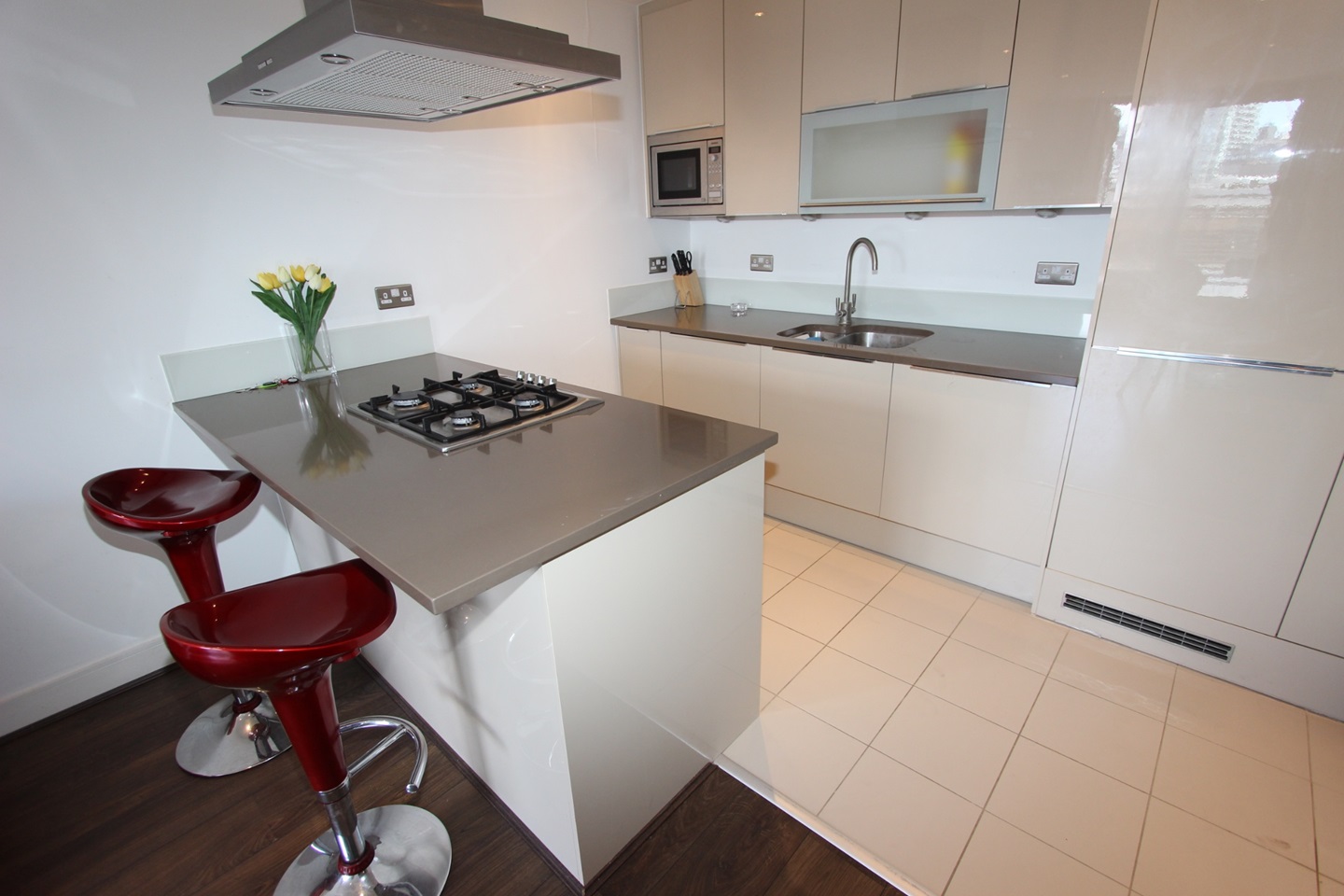 Additional image 5 of 2 Bed Flat, Jacobs Court, E1, N1 7GU
