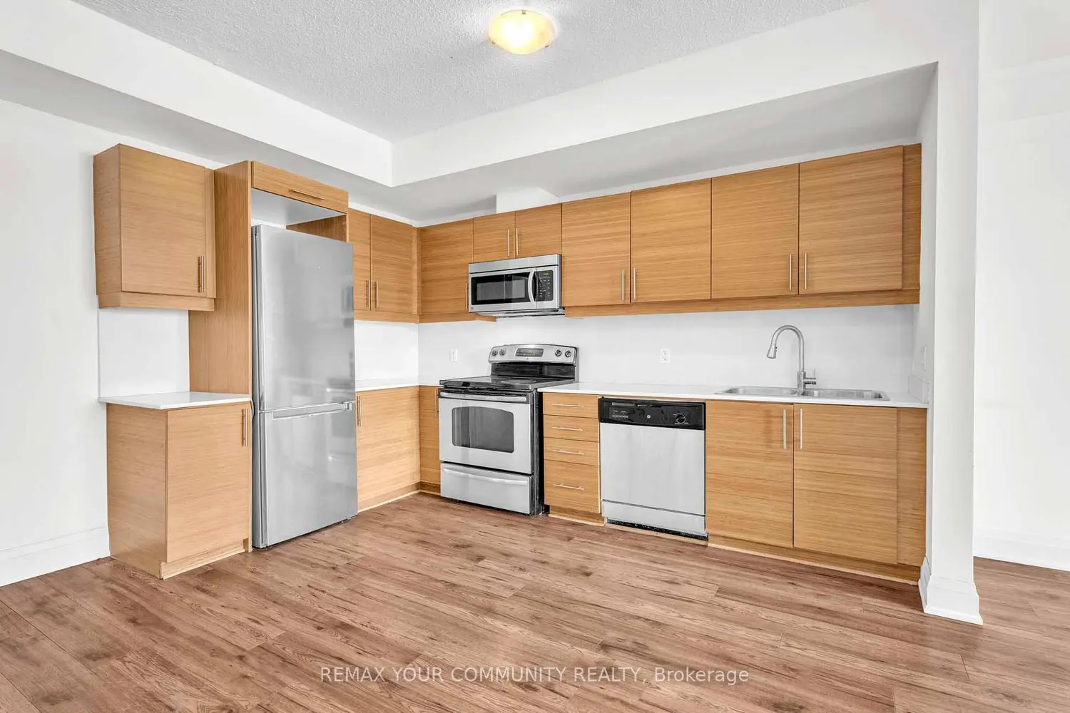 Additional image 6 of 222 Finch Avenue 306