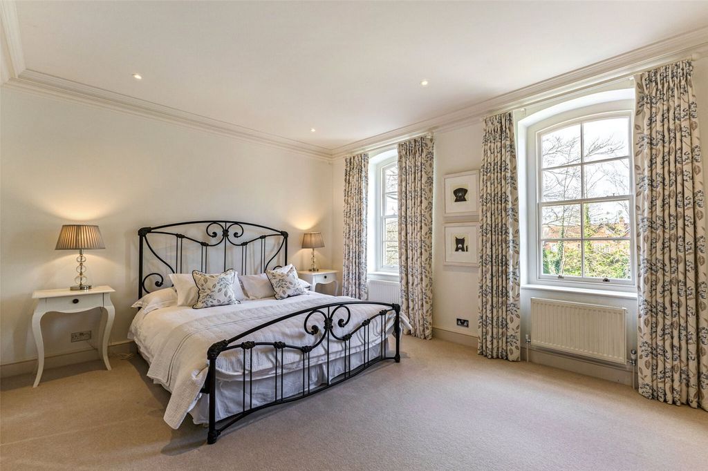 Additional image 21 of 7 bed detached house for saleWinkfield Lane, Maidens Green, Winkfield, Berkshire SL4