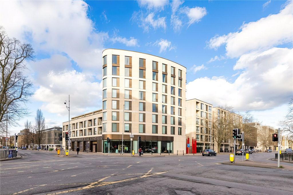 2 bed flat for saleParkside, Cambridge, Cambridgeshire CB1
