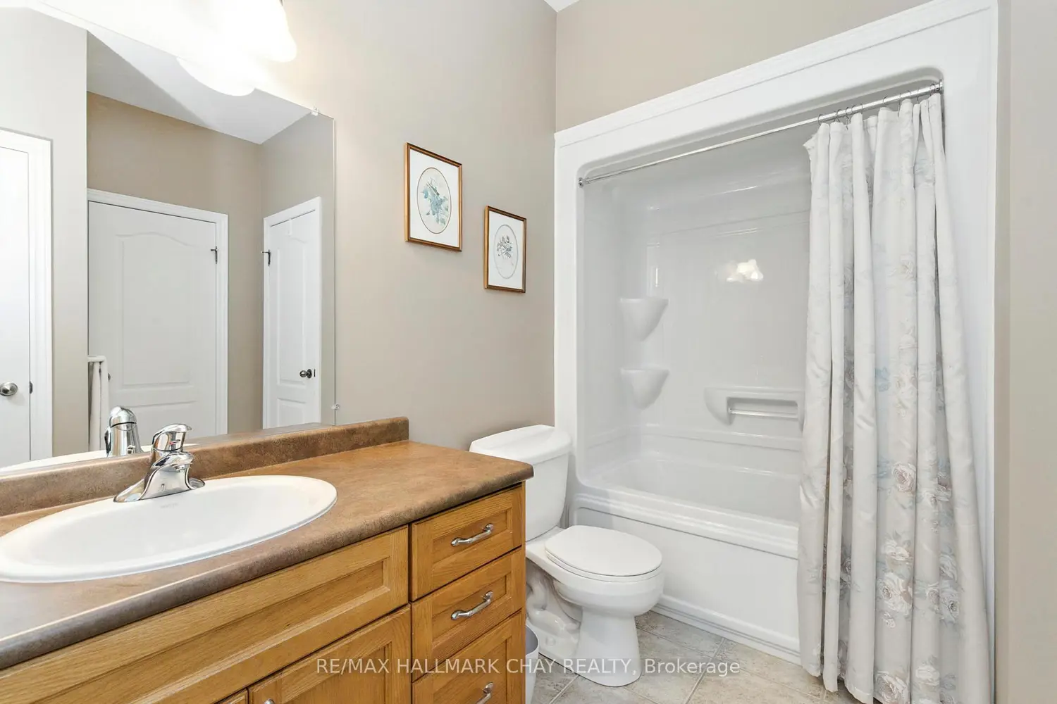 Additional image 10 of 32 Valleycrest Drive