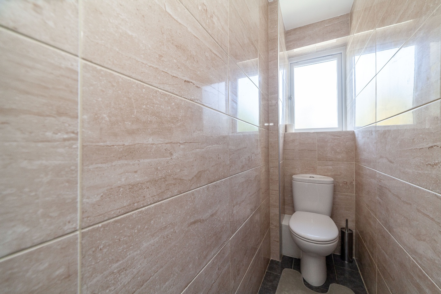 Additional image 7 of Room in a Shared Flat, Bulow Court, SW6, N1 7GU