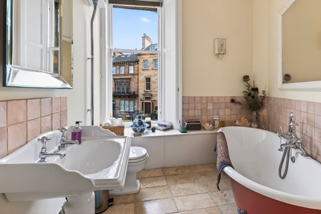 Additional image 42 of 4 bed flat for sale21 2 Rothesay Terrace, Edinburgh EH3