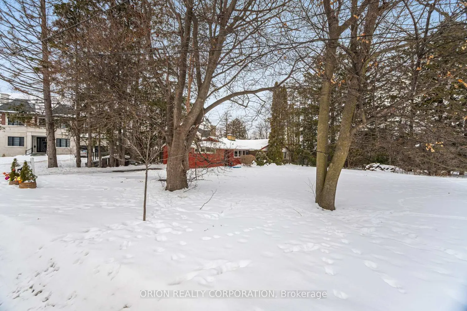 Additional image 3 of 100 Westwood Lane