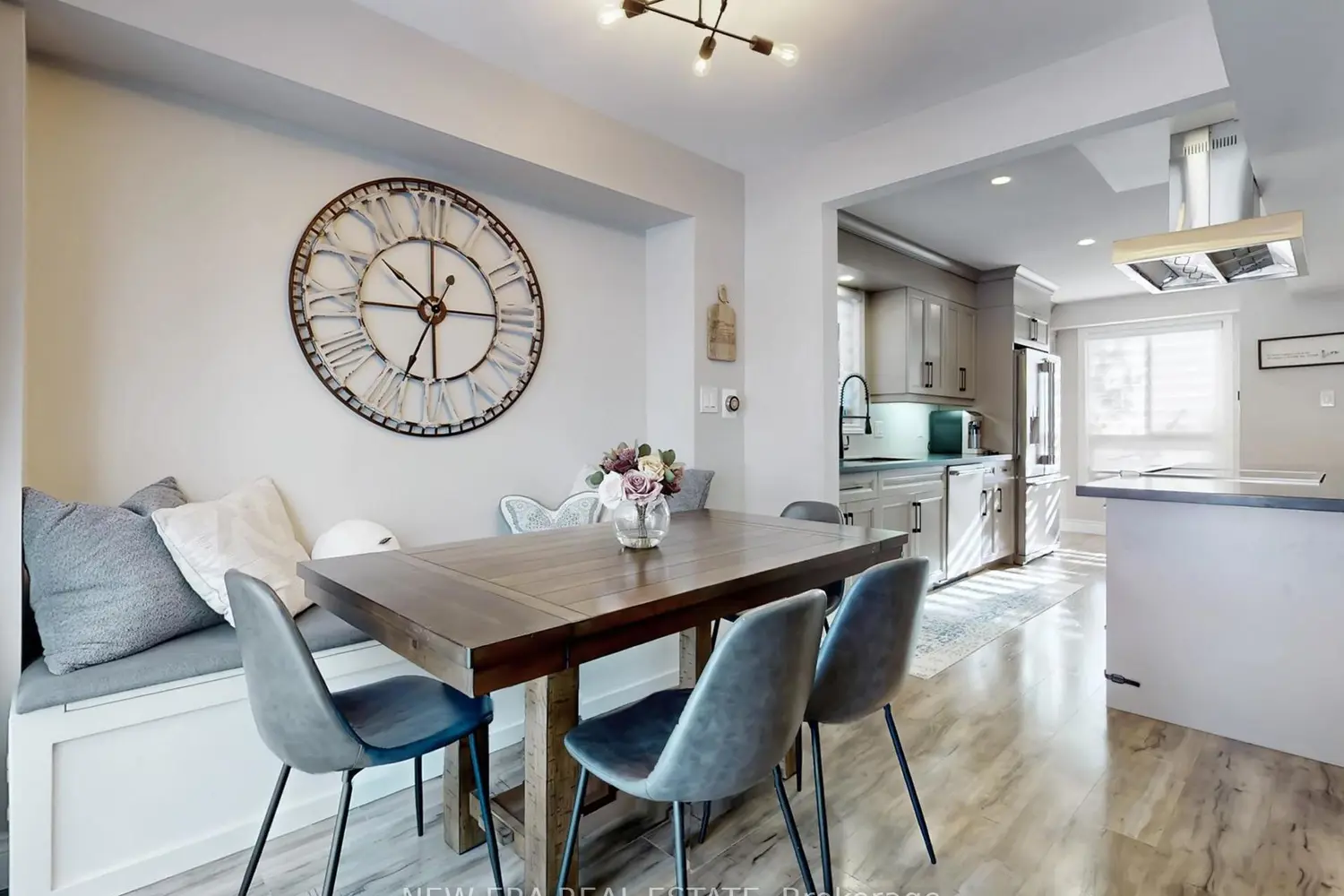 Additional image 7 of 7189 Joliette Crescent