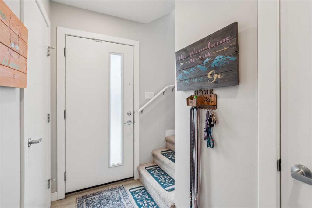 Additional image 5 of 22 Evanscrest Court NW, Calgary, AB, T3P1S2