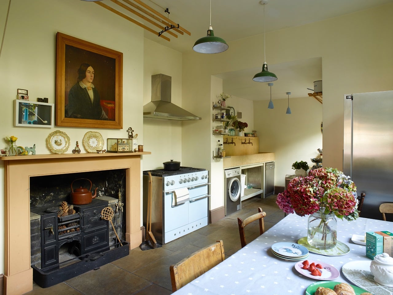 Additional image 2 of 3 Bed Detached House, Rectory Grove, SW4, N1 7GU