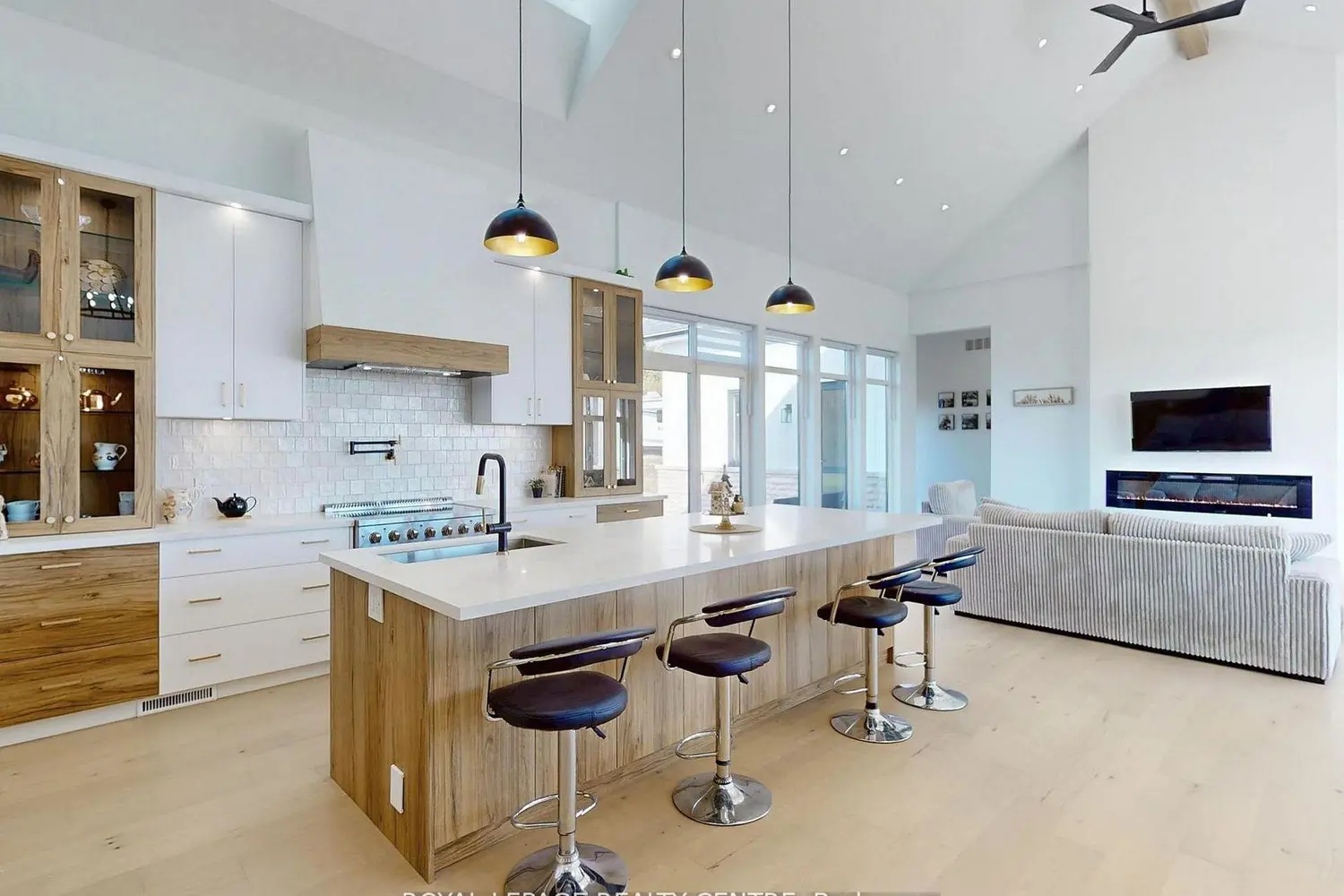 Additional image 4 of 521 Old York Road