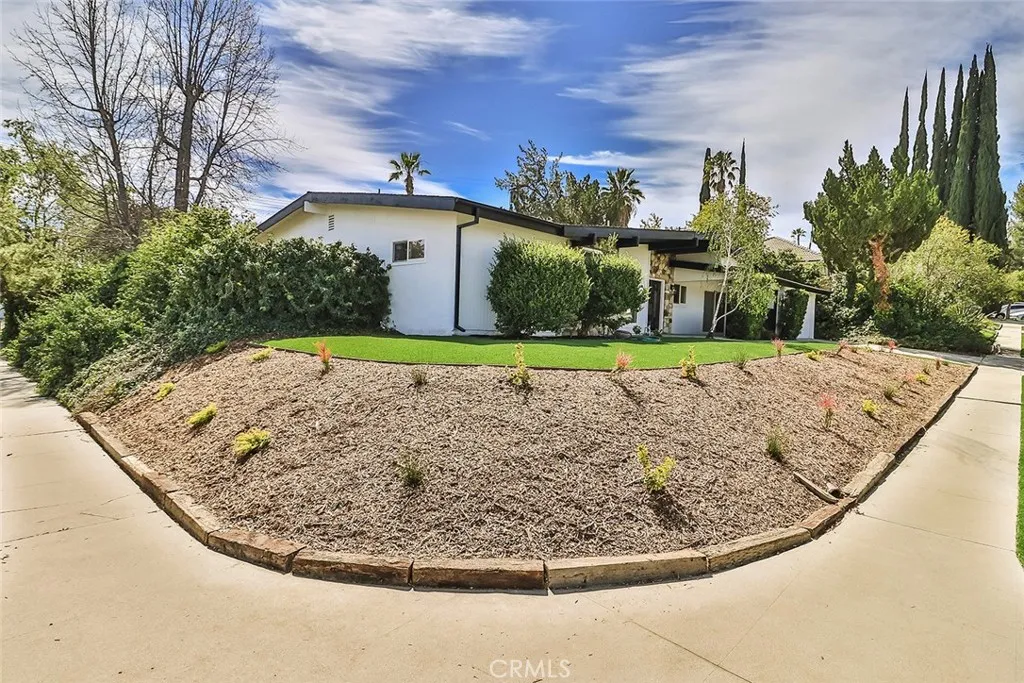 Additional image 41 of 23540 Kivik St, Woodland Hills, CA 91367