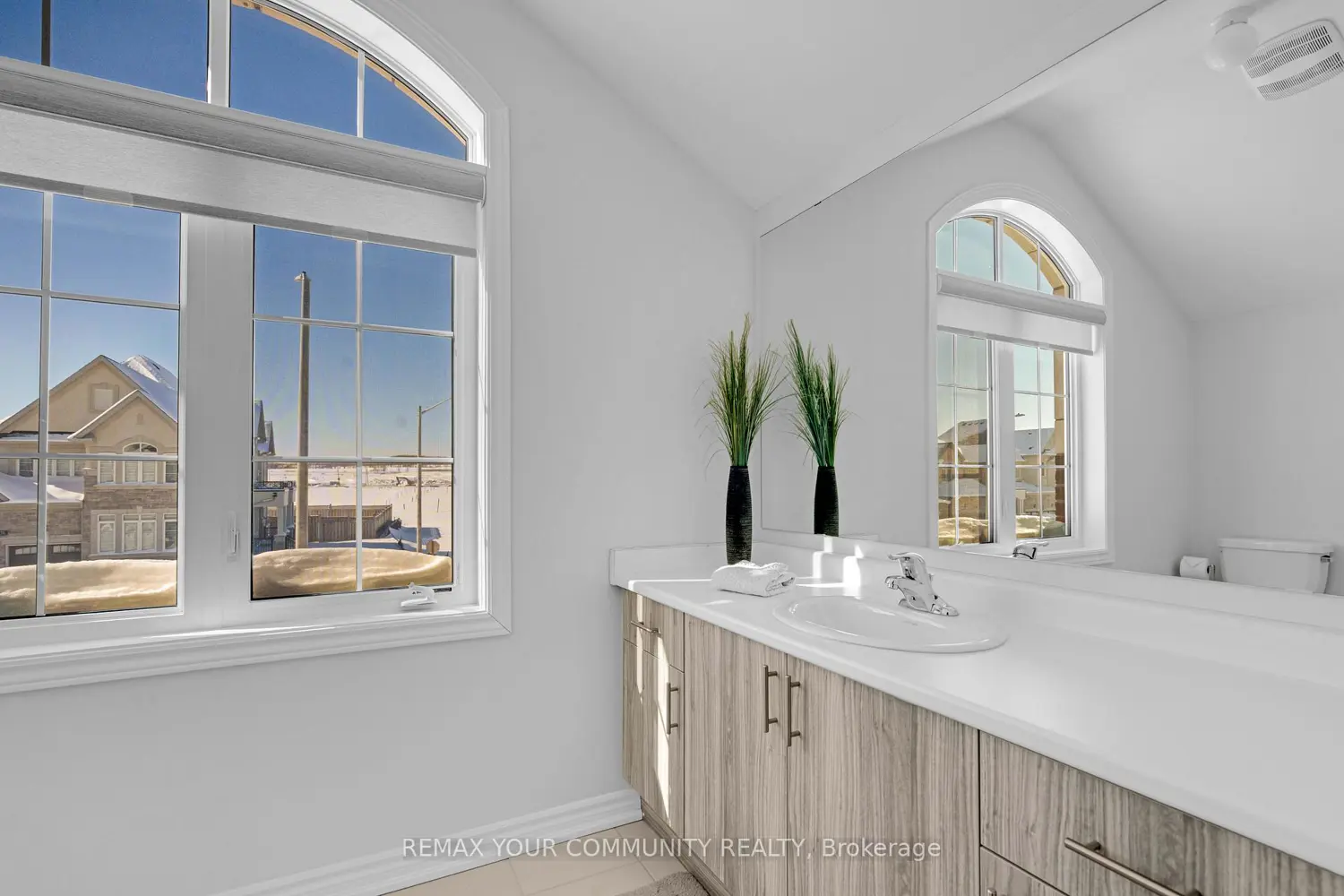 Additional image 12 of 1537 Prentice Road