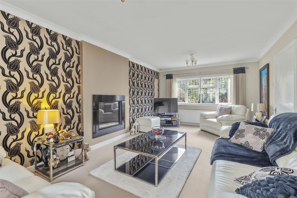 Additional image 4 of 6 bed detached house for saleBolling Road, Ilkley LS29