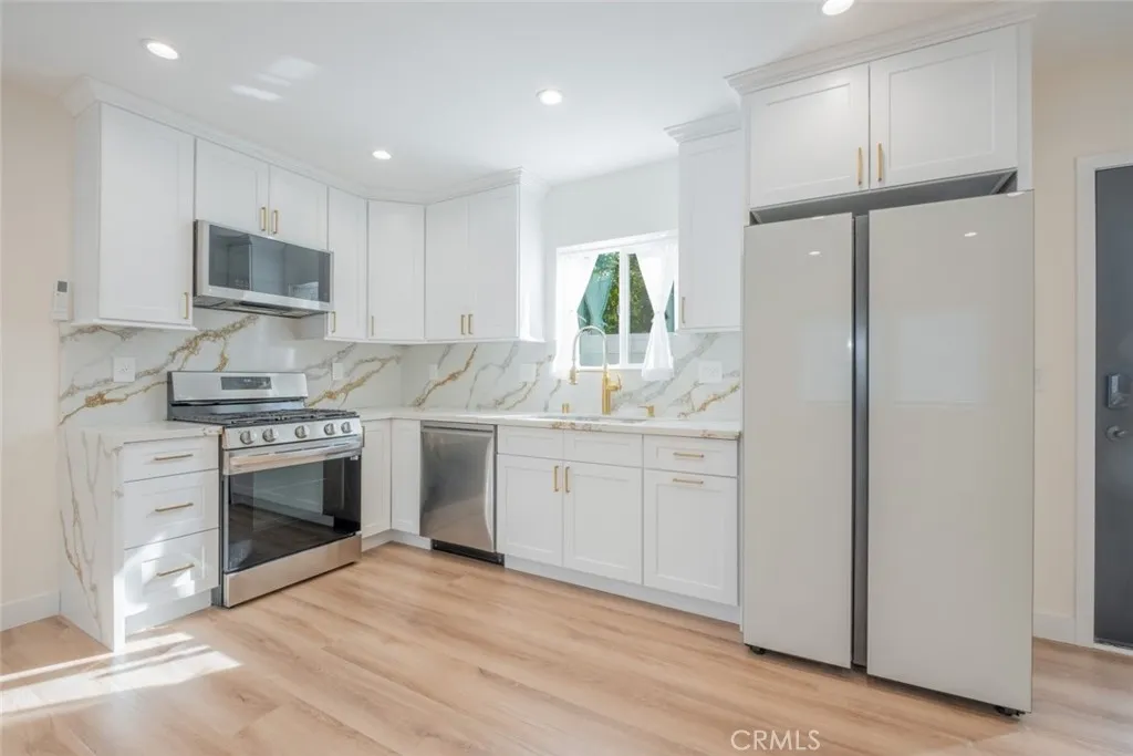 Additional image 2 of 830 Highland Avenue Unit A, Glendale, CA 91202