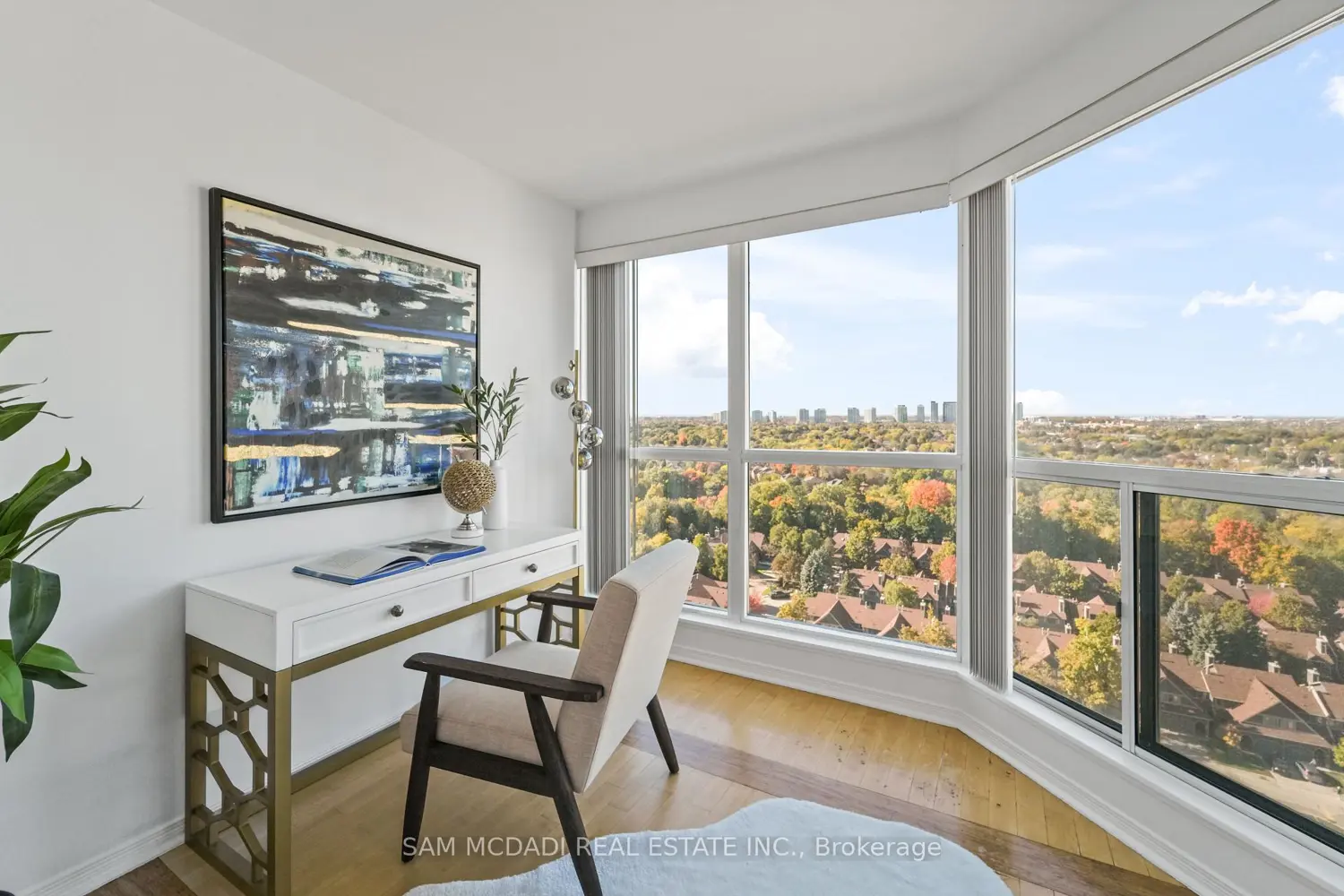 Additional image 11 of 2177 Burnhamthorpe Road 1807