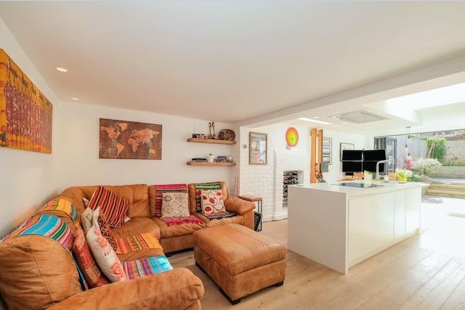 3 Bed Flat, Islington, N1, N1 7GU
