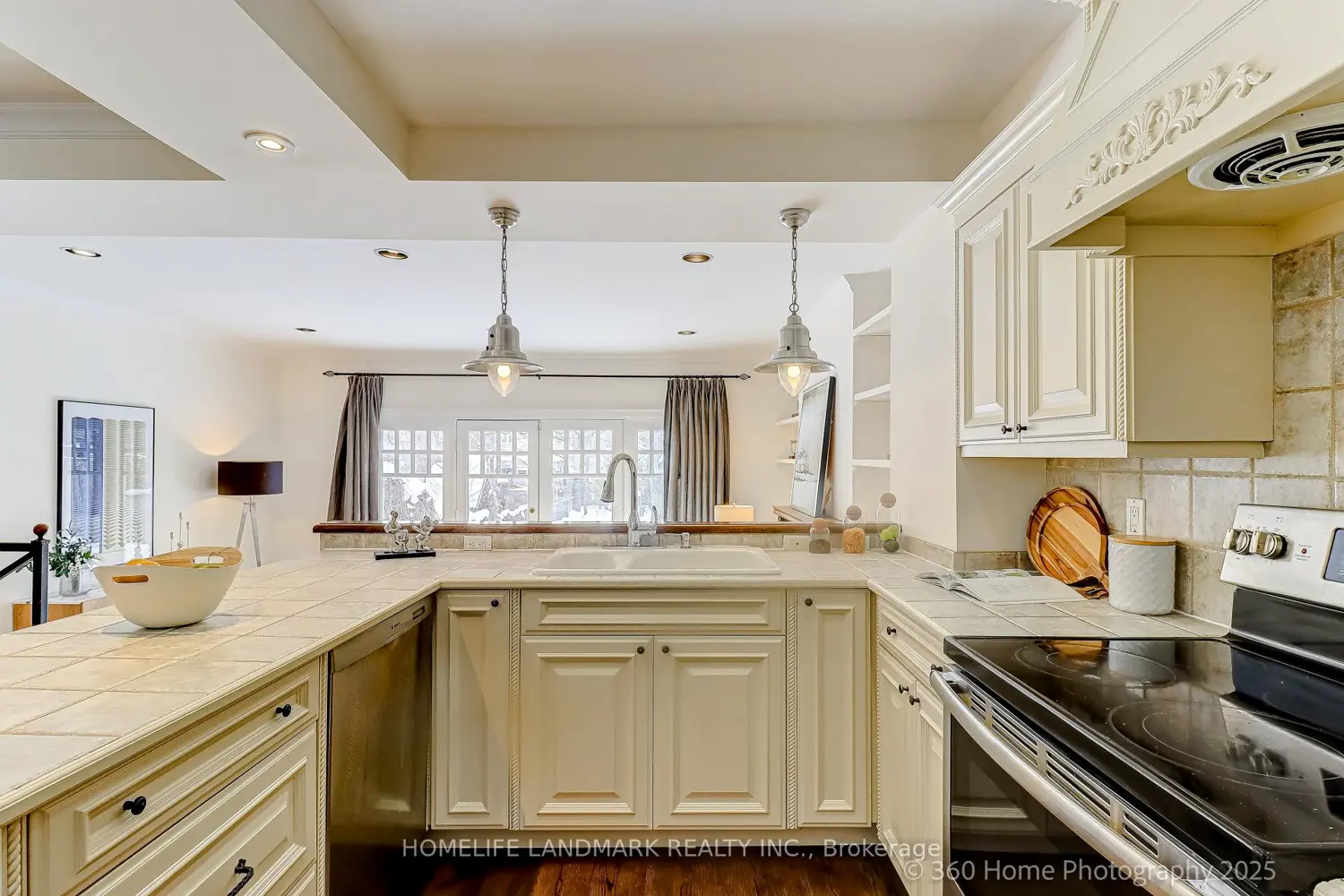 Additional image 5 of 155 Fairlawn Avenue