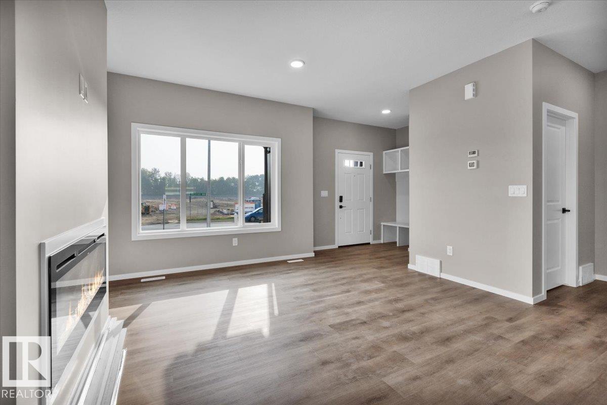 Additional image 4 of 1100 Mcleod Avenue, Spruce Grove, AB, T7X4G8