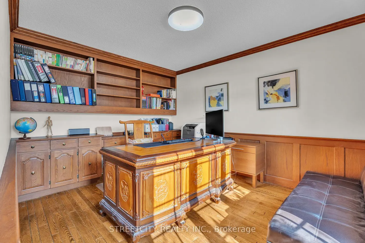 36 Ravenglass Crescent photo 4